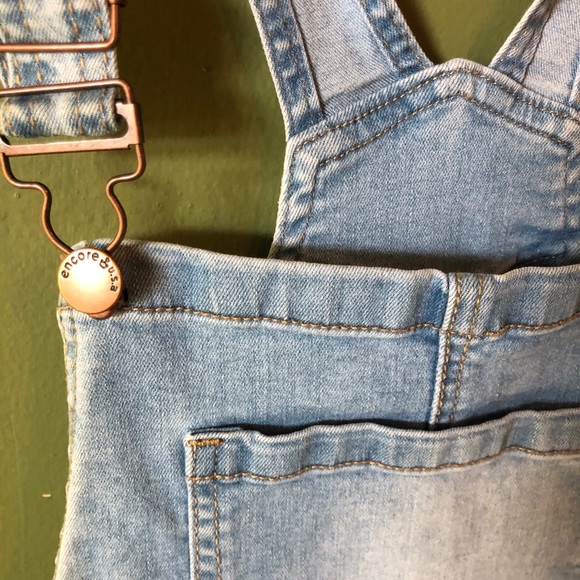 Short Overalls - Picture 3 of 5